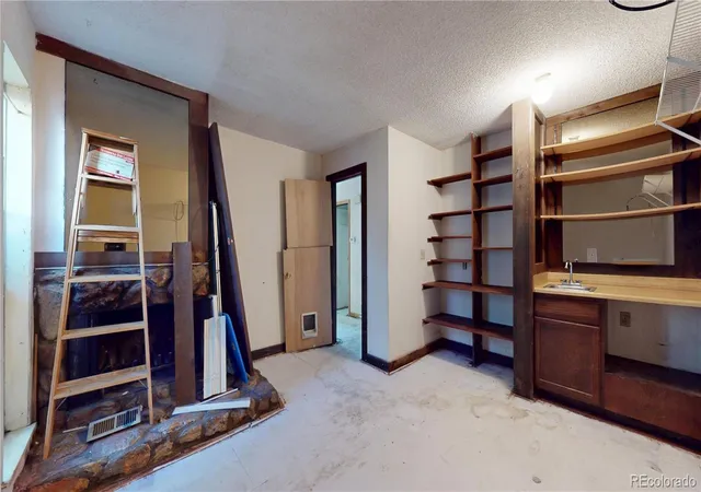 Photo 3 of Townhouse for sale at 10001 E Evans Ave #83A, Aurora, CO 80247 | MLS# 7670282 | Listing updated on 2026-10-17