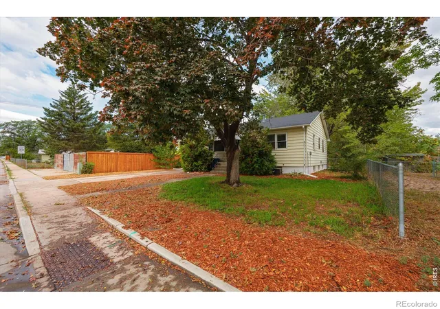 Photo 2 of Single family home for sale at 635 E 16th Street, Loveland, CO 80538 | MLS# IR1070776 | Listing updated on 2026-10-29