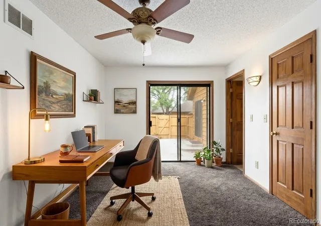 Photo 2 of Townhouse for sale at 59 S Eagle Cir, Aurora, CO 80012 | MLS# 5218906 | Listing updated on 2026-10-20