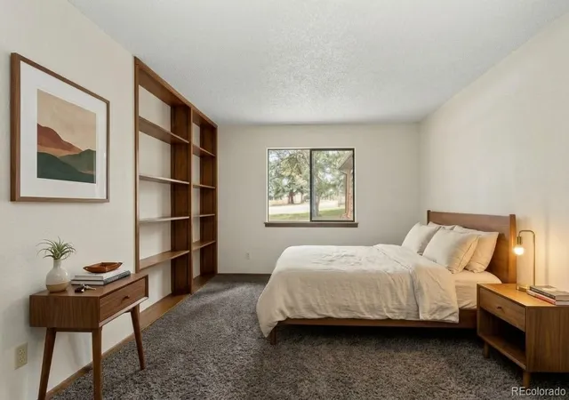 Photo 3 of Townhouse for sale at 59 S Eagle Cir, Aurora, CO 80012 | MLS# 5218906 | Listing updated on 2026-10-20