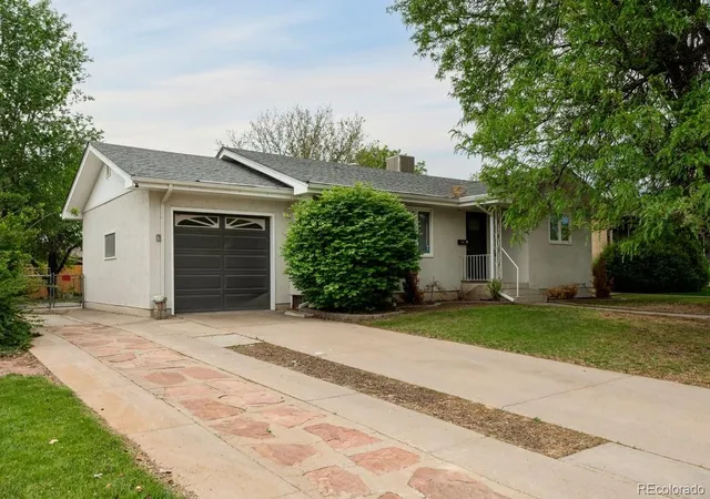Single family home for sale at 151 Cornell Cir, Pueblo, CO 81005 | MLS# 6333120