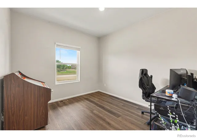Photo 4 of Single family home for sale at 7229 Shavano Ave, Frederick, CO 80504 | MLS# IR1070784 | Listing updated on 2026-10-21