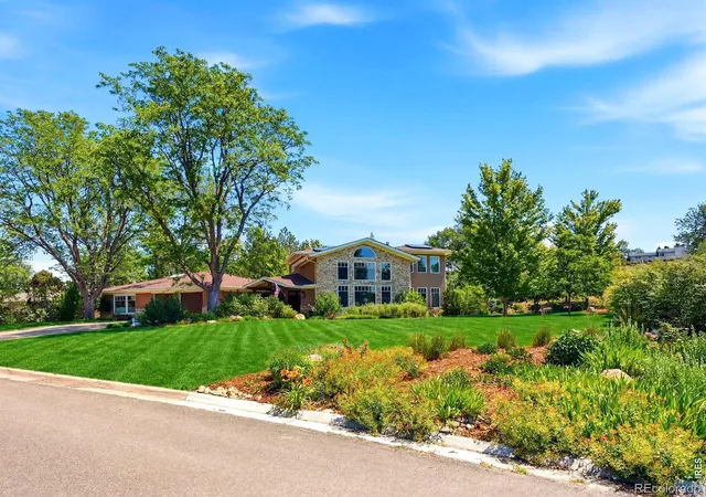 Single family home for sale at 942 Stearns Ave, Boulder, CO 80303 | MLS# IR1070803