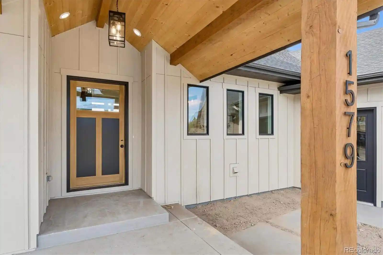Photo 2 of Single family home for sale at 1579 Deerpath Rd, Franktown, CO 80116 | MLS# 8727973 | Listing updated on 2026-10-25