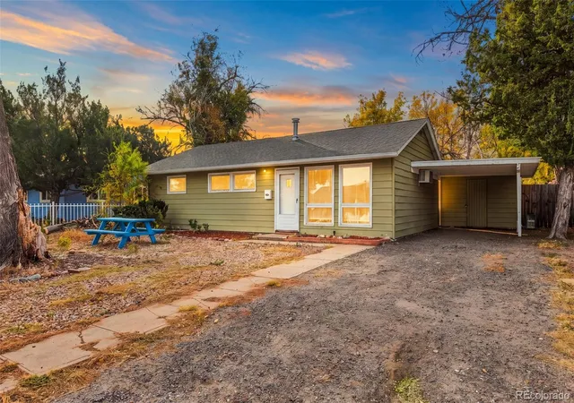 Photo 1 of Single family home for sale at 416 Circle Dr, Fort Morgan, CO 80701 | MLS# 8355307 | Listing updated on 2026-10-28