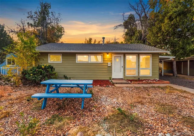 Photo 2 of Single family home for sale at 416 Circle Dr, Fort Morgan, CO 80701 | MLS# 8355307 | Listing updated on 2026-10-28