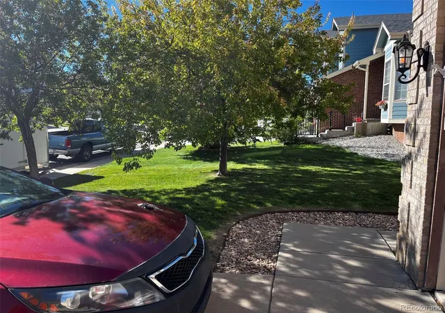 Photo 2 of Single family home for sale at 2247 S Espana St, Aurora, CO 80013 | MLS# 2171902 | Listing updated on 2026-10-28