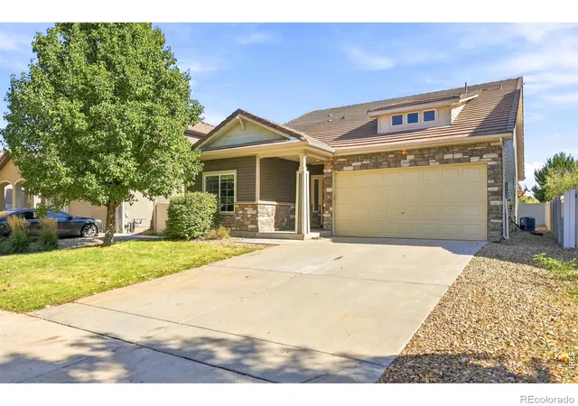 Photo 2 of Single family home for sale at 3559 Maplewood Ln, Johnstown, CO 80534 | MLS# IR1070820 | Listing updated on 2026-10-21