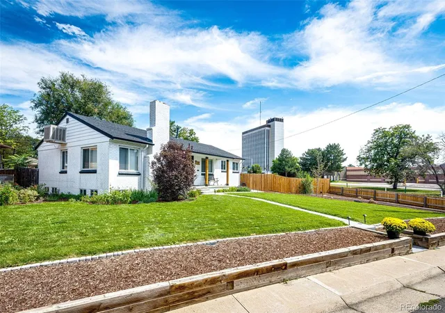 Photo 2 of Single family home for sale at 3290 S Delaware St, Englewood, CO 80110 | MLS# 6715350 | Listing updated on 2026-10-28