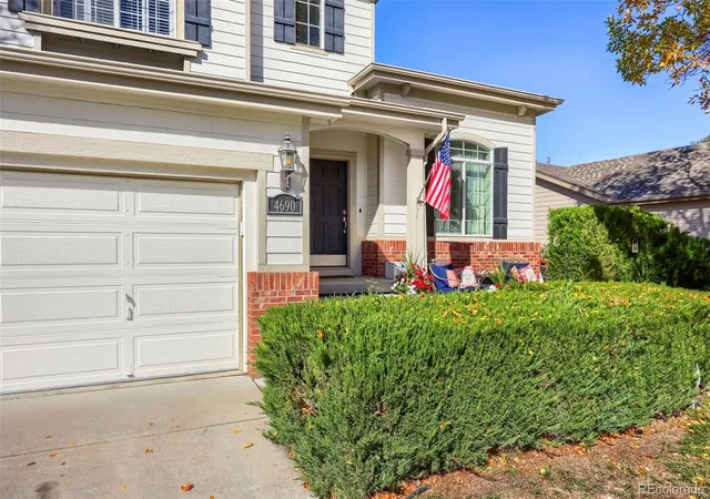 Photo 3 of Single family home for sale at 4690 Springmeadow Ln, Castle Rock, CO 80109 | MLS# 1612000 | Listing updated on 2026-10-26