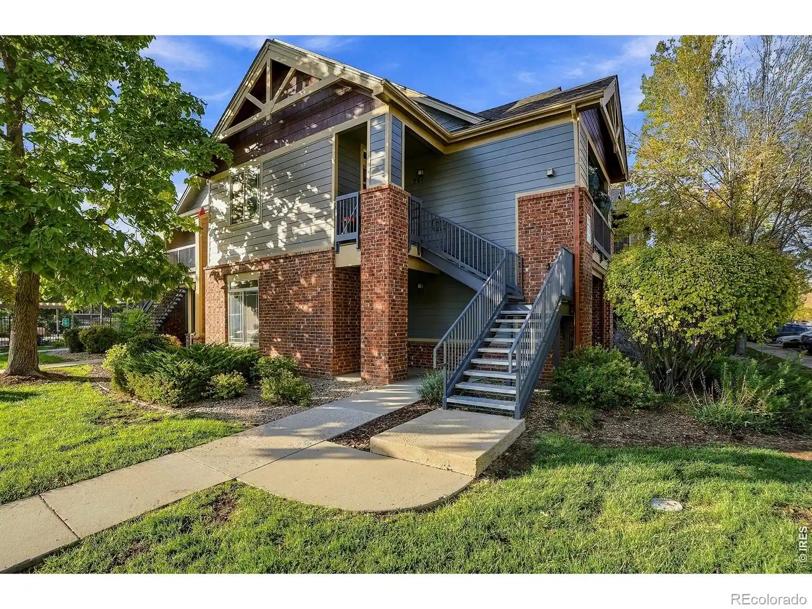 Photo 2 of Condo for sale at 804 Summer Hawk Dr #10101, Longmont, CO 80504 | MLS# IR1070827 | Listing updated on 2026-10-24