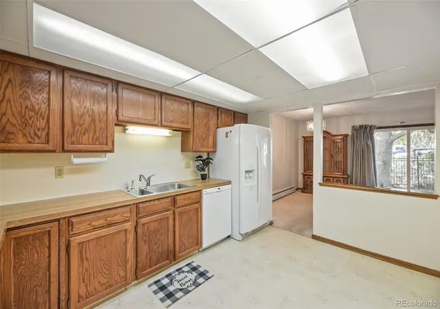 Photo 3 of Townhouse for sale at 13955 E Oxford Pl, Aurora, CO 80014 | MLS# 2578036 | Listing updated on 2026-10-23