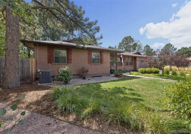 Photo 1 of Single family home for sale at 3255 Wesley Ln, Colorado Springs, CO 80918 | MLS# 9152831 | Listing updated on 2026-10-18