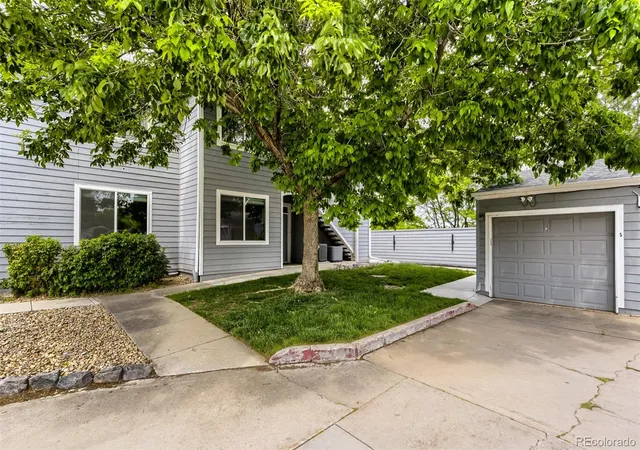 Photo 3 of Condo for sale at 8500 E Jefferson Ave #10G, Denver, CO 80237 | MLS# 1994128 | Listing updated on 2026-10-21