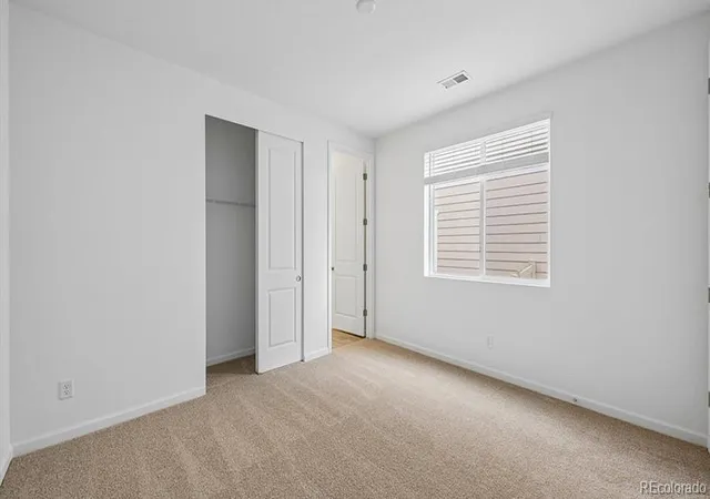Photo 3 of Single family home for sale at 4211 Orangewood Dr, Johnstown, CO 80534 | MLS# 6579581 | Listing updated on 2026-10-29