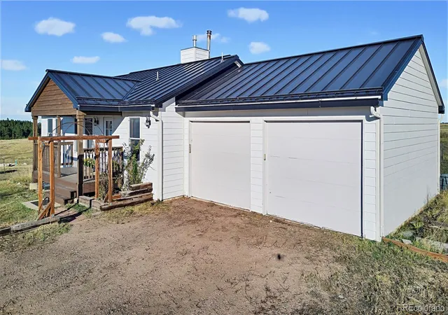 Photo 2 of Single family home for sale at 9240 E Blue Sage Cir, Colorado Springs, CO 80908 | MLS# 5244319 | Listing updated on 2026-10-19