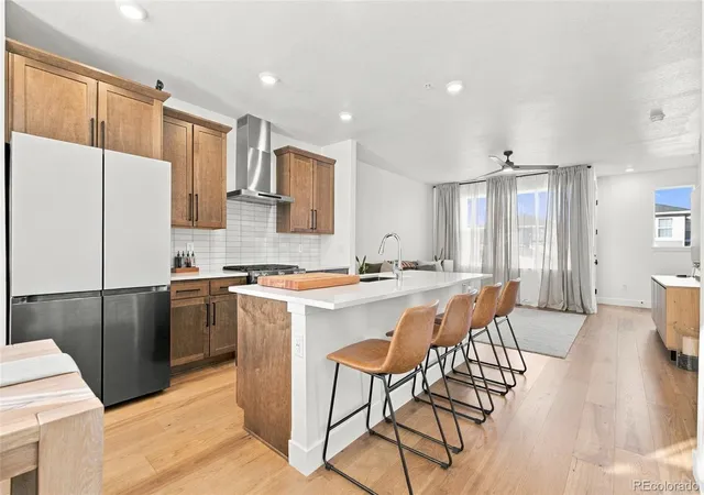 Photo 3 of Townhouse for sale at 6920 Eliot St, Denver, CO 80221 | MLS# 8007177 | Listing updated on 2026-10-27