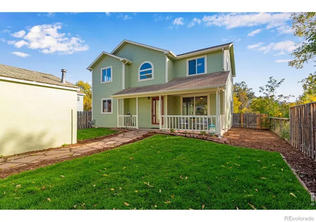 Photo 2 of Single family home for sale at 217 Park St, Lyons, CO 80540 | MLS# IR1070850 | Listing updated on 2026-10-25