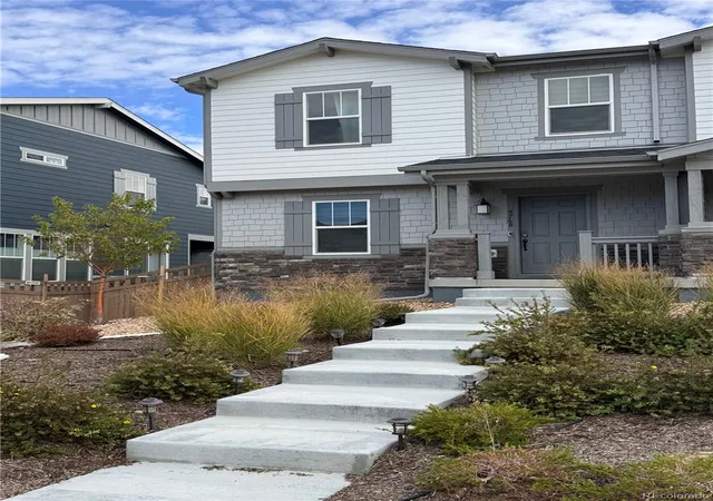 Photo 3 of Single family home for sale at 5768 Killarney Way, Aurora, CO 80019 | MLS# 6665986 | Listing updated on 2026-10-28