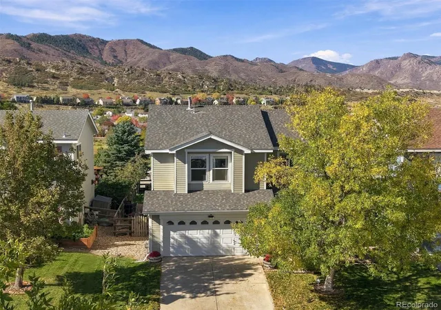 Single family home for sale at 9735 Marmot Ridge Cir, Littleton, CO 80125 | MLS# 9715249