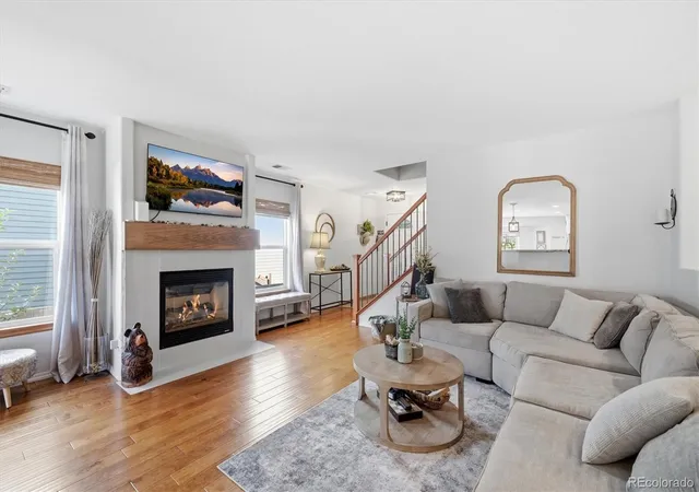 Photo 2 of Single family home for sale at 9735 Marmot Ridge Cir, Littleton, CO 80125 | MLS# 9715249 | Listing updated on 2026-10-23