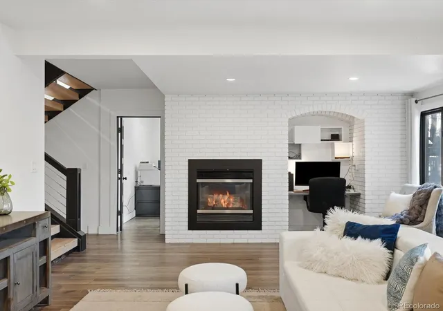 Photo 3 of Single family home for sale at 7701 S Ash Ct, Centennial, CO 80122 | MLS# 2632613 | Listing updated on 2026-10-23