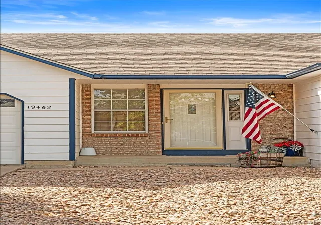 Photo 1 of Single family home for sale at 19462 E Navarro Dr, Aurora, CO 80013 | MLS# 5346291 | Listing updated on 2026-10-22