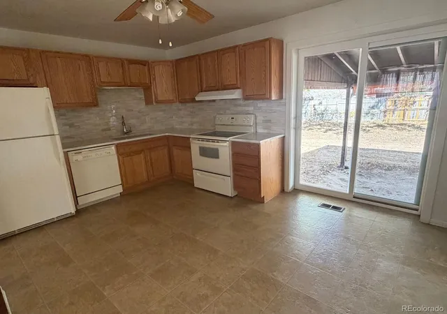 Photo 4 of Single family home for sale at 12353 Edwards Pl, Denver, CO 80239 | MLS# 8066292 | Listing updated on 2026-10-22