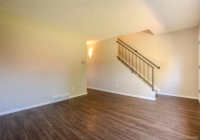 Photo 4 of Townhouse for sale at 4086 S Yosemite St, Denver, CO 80237 | MLS# 3055251 | Listing updated on 2026-10-29