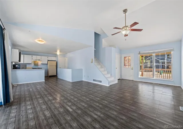 Photo 3 of Single family home for sale at 9720 Garwood St, Littleton, CO 80125 | MLS# 6252054 | Listing updated on 2026-10-28