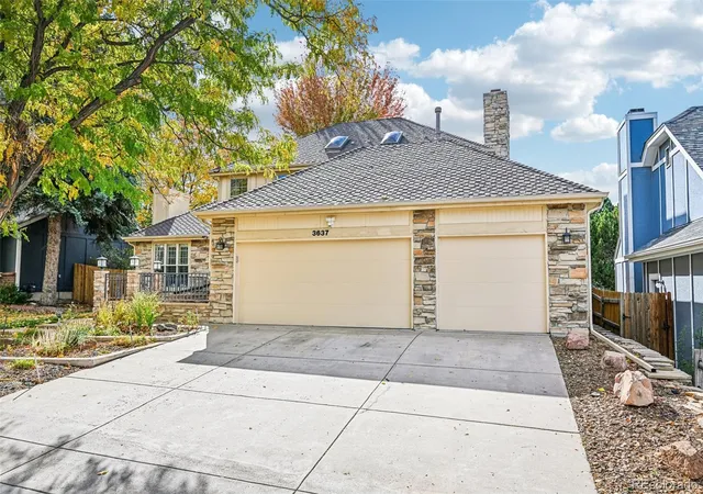 Photo 3 of Single family home for sale at 3637 S Waco St, Aurora, CO 80013 | MLS# 7405222 | Listing updated on 2026-10-24