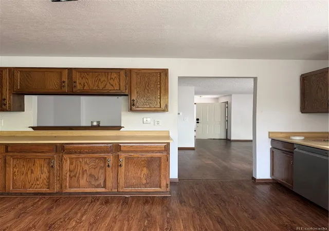 Photo 3 of Townhouse for sale at 1337 Bosque St, Broomfield, CO 80020 | MLS# 8471818 | Listing updated on 2026-10-30