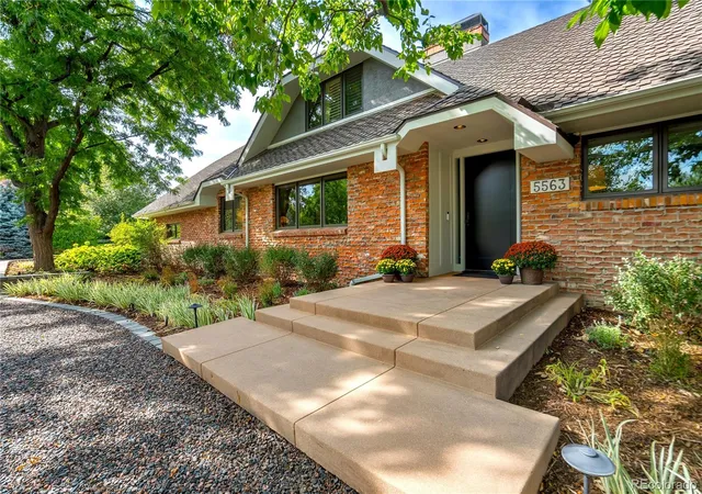 Photo 2 of Mansion for sale at 5563 S Franklin Ln, Greenwood Village, CO 80121 | MLS# 8940322 | Listing updated on 2026-10-21