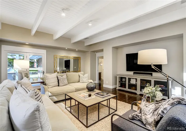 Photo 3 of Mansion for sale at 5563 S Franklin Ln, Greenwood Village, CO 80121 | MLS# 8940322 | Listing updated on 2026-10-21
