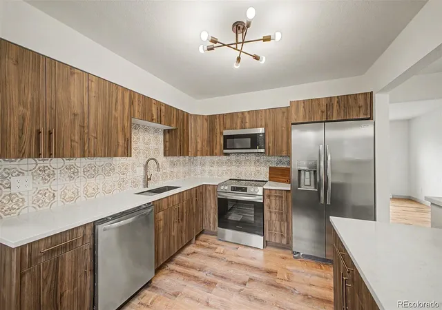 Photo 1 of Single family home for sale at 5011 S Meade St, Littleton, CO 80123 | MLS# 2575425 | Listing updated on 2026-10-21