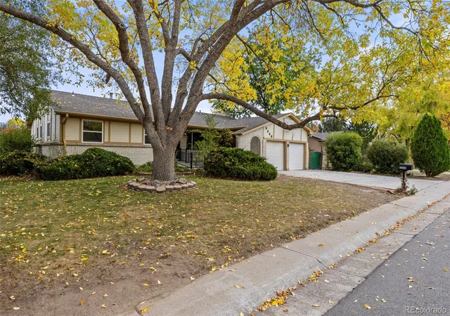 Photo 3 of Single family home for sale at 5246 S Perry Ct, Littleton, CO 80123 | MLS# 6850230 | Listing updated on 2026-10-24