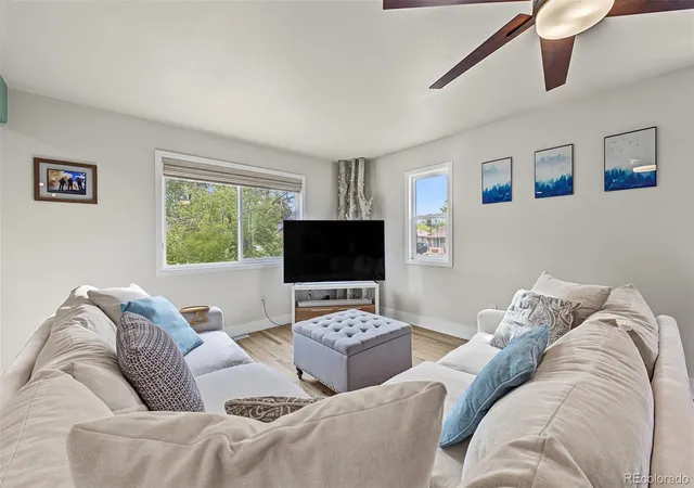 Photo 2 of Single family home for sale at 800 Lowell Blvd, Denver, CO 80204 | MLS# 4194036 | Listing updated on 2026-10-26