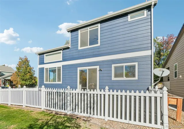 Photo 3 of Single family home for sale at 3328 E 140th Avenue, Thornton, CO 80602 | MLS# 2711220 | Listing updated on 2026-10-28