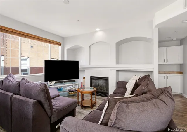 Photo 2 of Condo for sale at 1415 N Washington St #203, Denver, CO 80203 | MLS# 9586270 | Listing updated on 2026-10-23