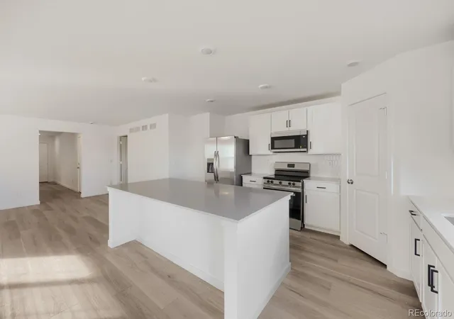 Photo 4 of Single family home for sale at 9240 Simmental Way, Colorado Springs, CO 80908 | MLS# 1747019 | Listing updated on 2026-10-30