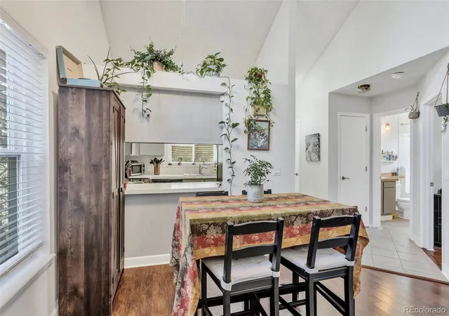 Photo 3 of Townhouse for sale at 204 S Nome St, Aurora, CO 80012 | MLS# 6153246 | Listing updated on 2026-10-23