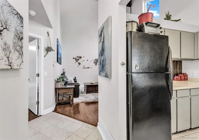 Photo 4 of Townhouse for sale at 204 S Nome St, Aurora, CO 80012 | MLS# 6153246 | Listing updated on 2026-10-23