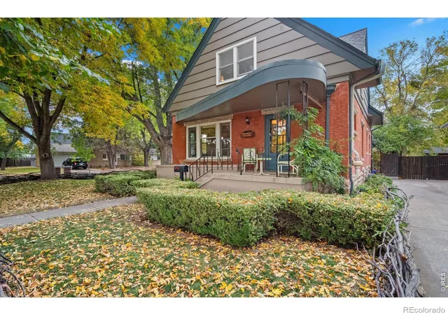 Photo 4 of Single family home for sale at 828 W Olive St, Fort Collins, CO 80521 | MLS# IR1070896 | Listing updated on 2026-10-27
