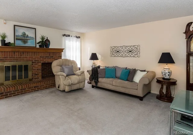 Photo 4 of Single family home for sale at 17004 E Pacific Pl, Aurora, CO 80013 | MLS# 6415431 | Listing updated on 2026-10-21