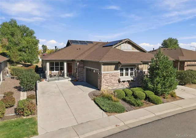 Single family home for sale at 6917 W Jewell Dr, Lakewood, CO 80227 | MLS# 4128538