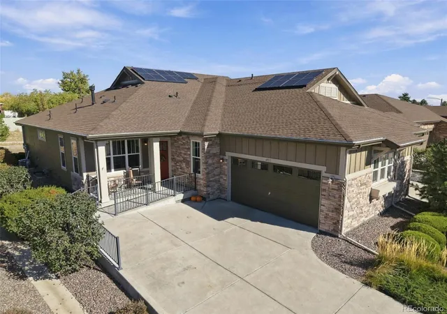 Photo 1 of Single family home for sale at 6917 W Jewell Dr, Lakewood, CO 80227 | MLS# 4128538 | Listing updated on 2026-10-23