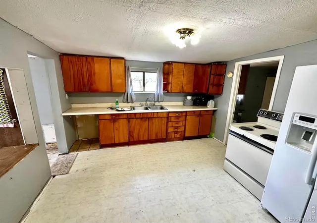 Photo 3 of Single family home for sale at 317 N Weld St, Otis, CO 80743 | MLS# IR1070912 | Listing updated on 2026-10-20