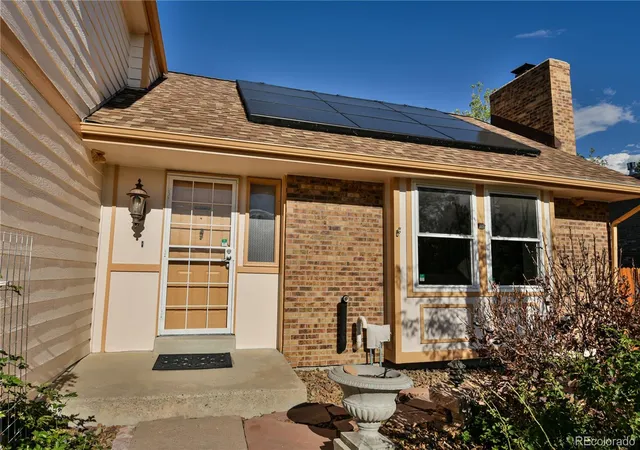 Photo 2 of Single family home for sale at 5522 S Rifle St, Centennial, CO 80015 | MLS# 6936311 | Listing updated on 2026-10-29