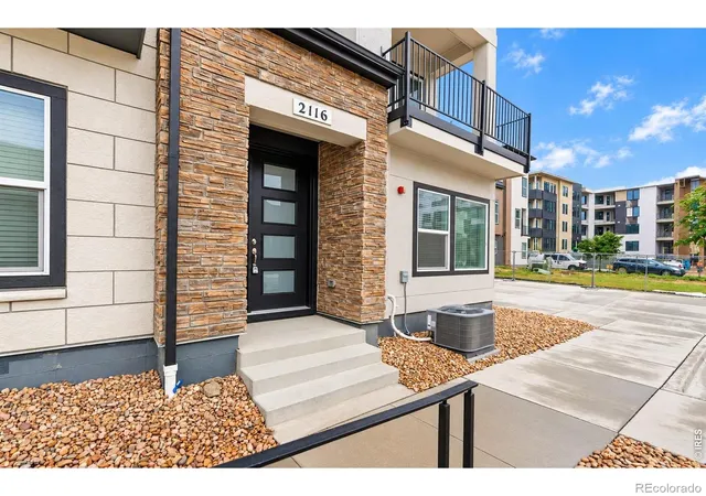 Photo 2 of Townhouse for sale at 2116 Boxcar Ln, Louisville, CO 80027 | MLS# IR1070915 | Listing updated on 2026-10-20