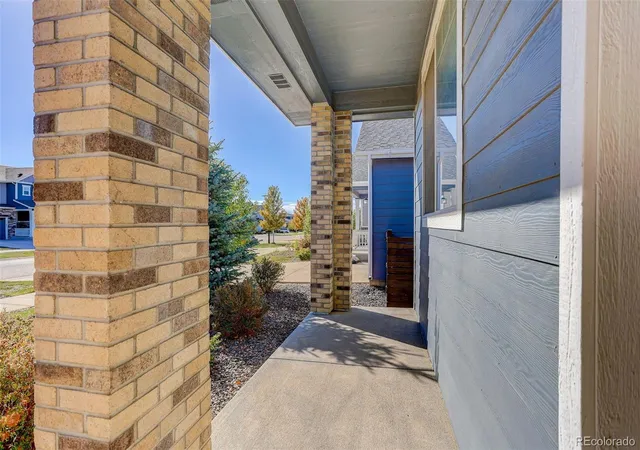 Photo 2 of Single family home for sale at 26967 E Maple Ave, Aurora, CO 80018 | MLS# 5722199 | Listing updated on 2026-10-26
